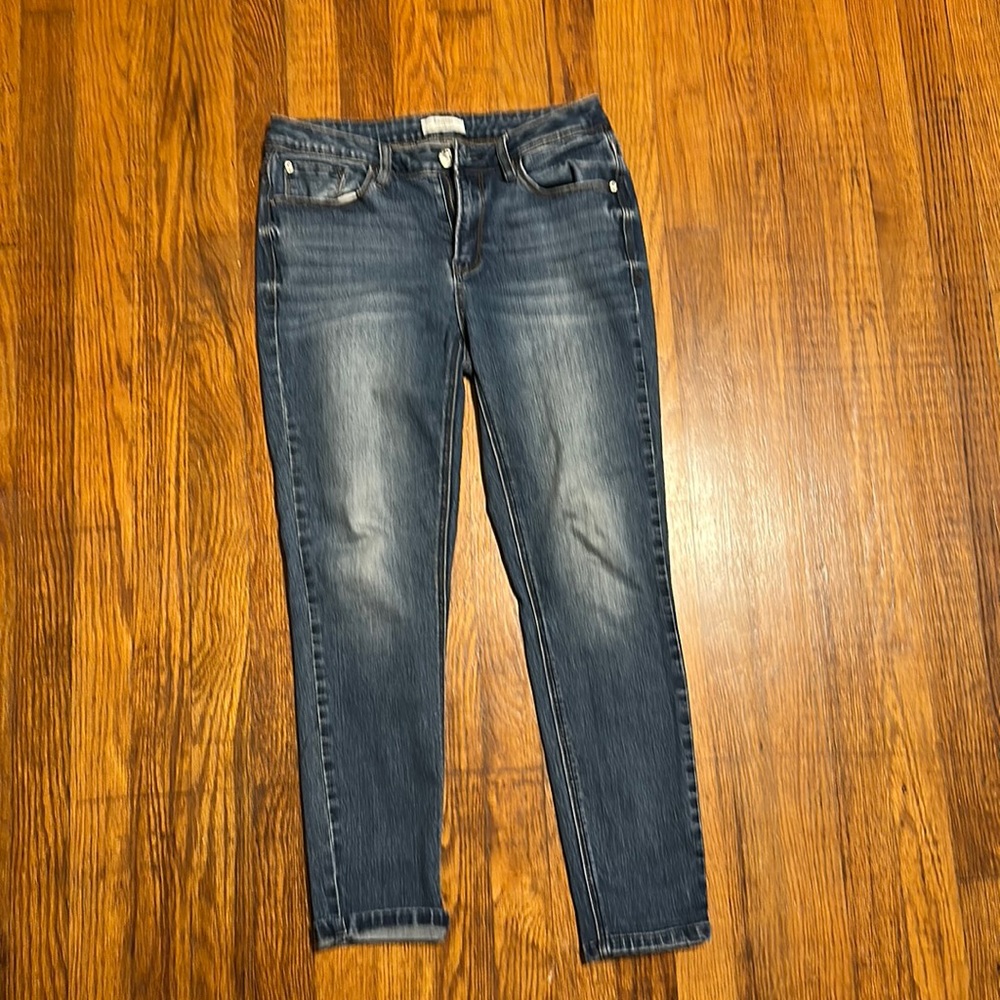 Excellent used condition size 6 Kenzie jeans
